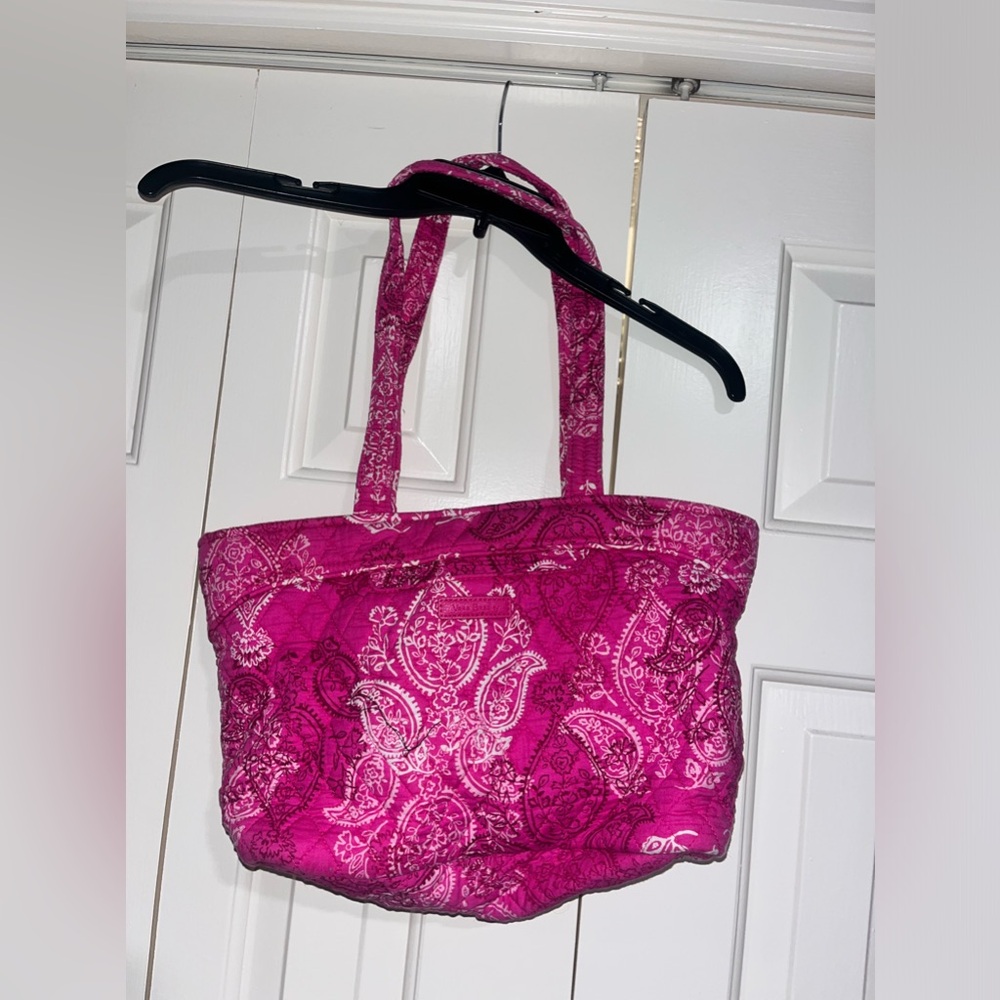 VERA BRADLEY Retired Stamped Pink Paisley Handbag Purse